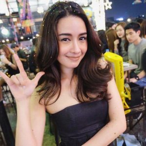 ดาราทอมดี้-โมขอมีนา (1)